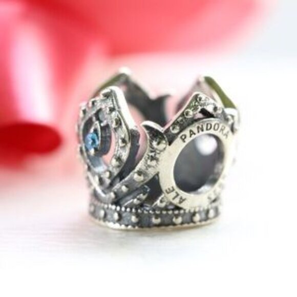 Pandora Sterling Silver Frozen Elsa's Crown Charm - Picture 2 of 3